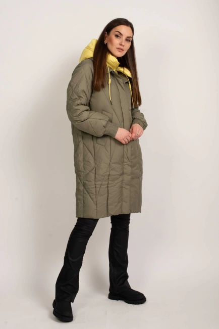 Куртка женская с контрастным капюшоном-6