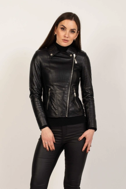 Женская куртка из комбинированной кожи-3