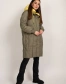 Куртка женская с контрастным капюшоном-6
