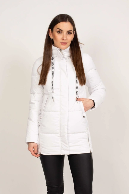 Белая женская куртка пуховик-1