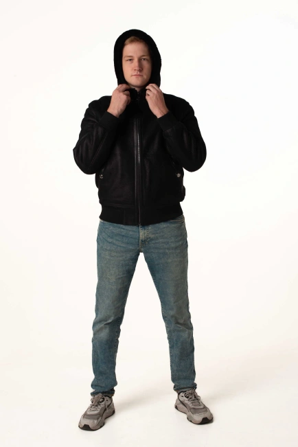 Чоловіча дублянка-бомбер з капюшоном-2