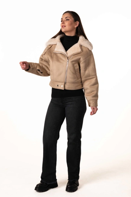 Жіноча екодублянка-бомбер бежевого кольору-3