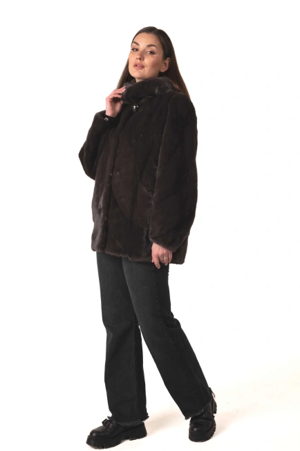 Жіноча норкова шуба коричневого кольору зима-5