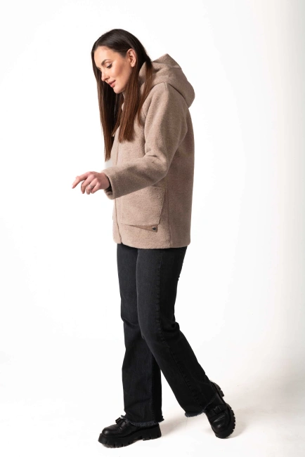 Шуба з екохутра бежева під астрагана-5