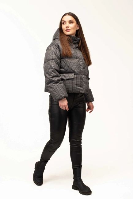Женский зимний биопуховик в клетку-7