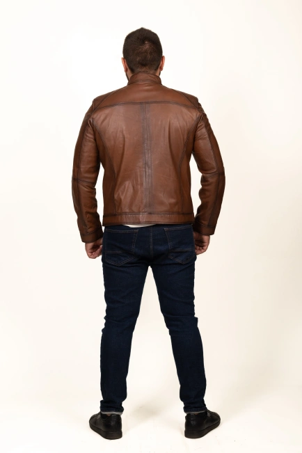 Чоловіча куртка шкіряна коричневого кольору-7
