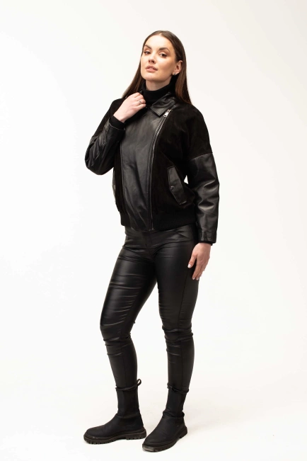 Жіноча чорна шкіряна куртка з замшею-5