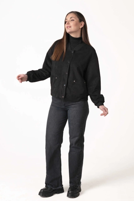 Жіноча куртка зі штучної замші чорна-5