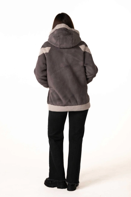 Шуба з екохутра сіра зі світлими вставками-2