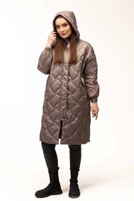 Удлиненная демисезонная куртка кофейного цвета-6