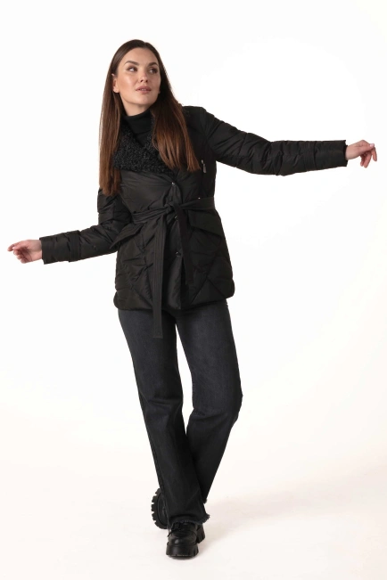 Жіночий біопуховик з екохутром під баранчика-8