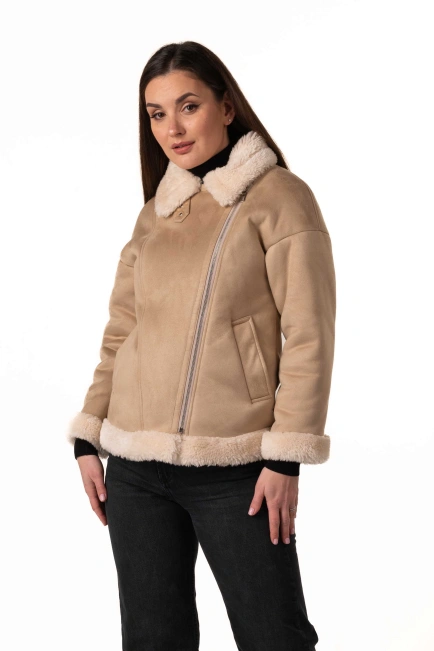 Жіноча екодублянка-косуха бежевого кольору-4