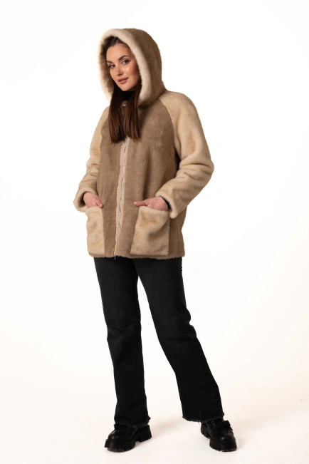 Шуба з екохутра в бежевих відтінках-9