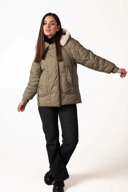 Біопуховик зеленого кольору з екохутром-8