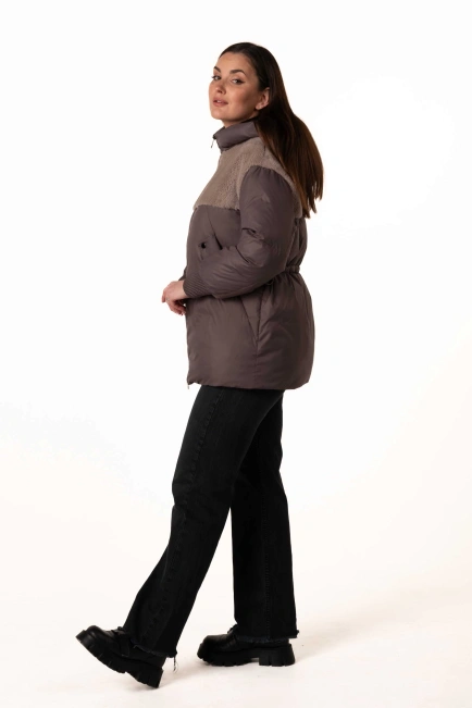 Біопуховик з екохутром коричневого кольору-5