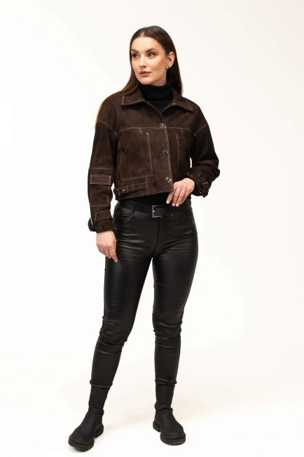 Женская замшевая куртка с ремешками-3