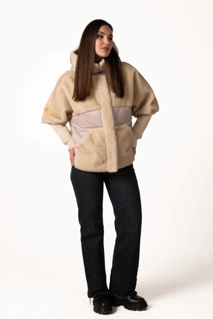 Жіночий біопуховик з екохутром беж-7