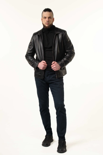Чоловіча шкіряна куртка чорна гладка-6