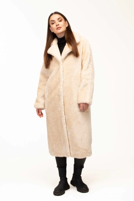 Женская шуба из эко-меха бежевая классическая-8