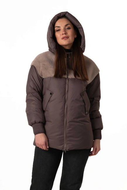 Біопуховик з екохутром коричневого кольору-4