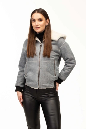 Жіноча сіра дублянка з капюшоном