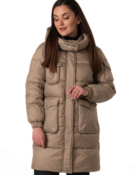 Бежевий біопуховик з декором на рукавчику