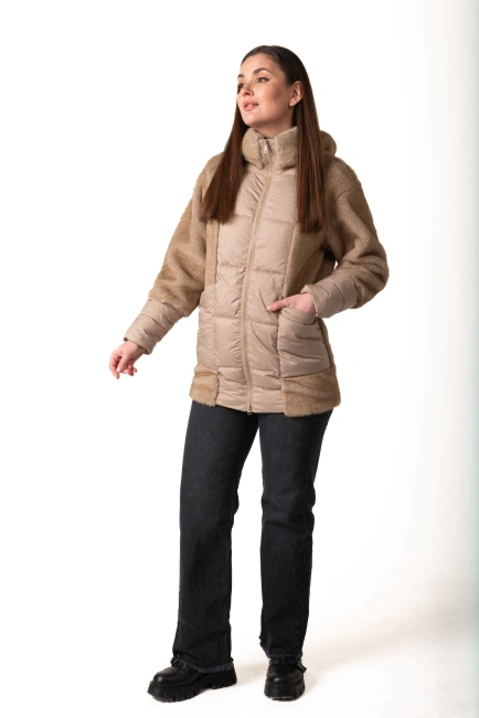 Біопуховик з екохутром бежевого кольору зима-9