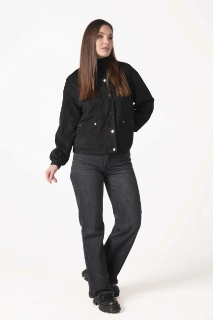 Жіноча куртка зі штучної замші чорна-7