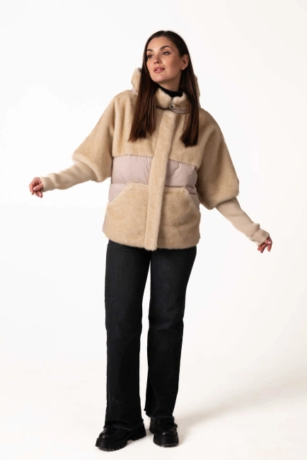 Жіночий біопуховик з екохутром беж-3