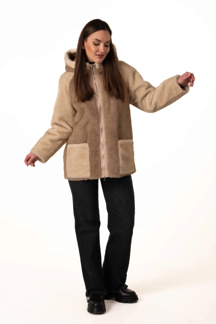 Шуба з екохутра в бежевих відтінках-7
