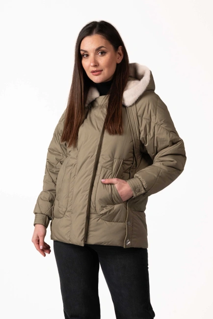 Біопуховик зеленого кольору з екохутром-1