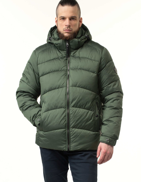 Зимняя куртка с биопухом зелёного цвета