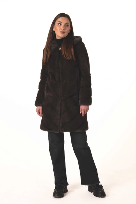Норкова шуба кольору темний капучіно-8
