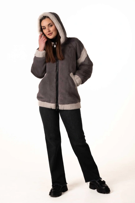 Шуба з екохутра сіра зі світлими вставками-6