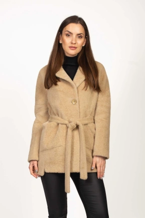 Шуба з еко-хутра бежевого кольору