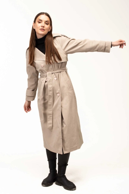Женский текстильный тренч бежевого цвета-6