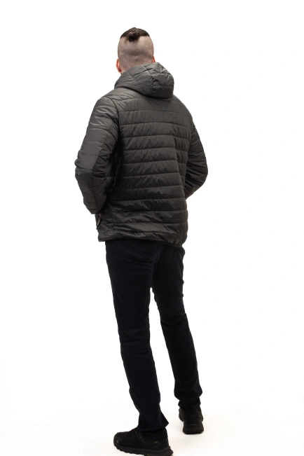 Чоловіча куртка сірого кольору стьобана-6