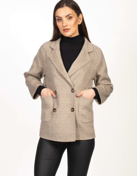 Жіноче пальто у клітинку колір беж
