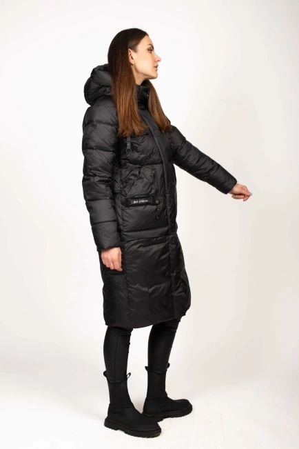 Черный биопуховик с декором на кармане-6