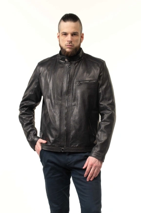 Стильна чоловіча куртка зі шкіри коротка