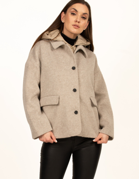 Бежевое кашемировое пальто с капюшоном