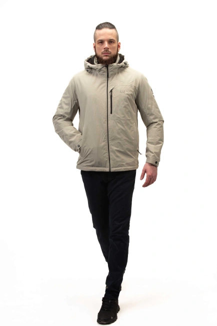 Демісезонна куртка світлого кольору-9