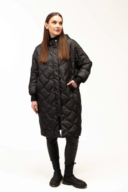 Подовжена демісезонна куртка чорна-3