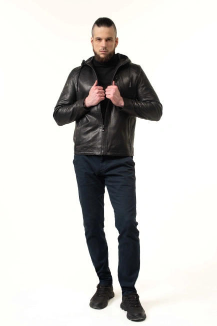 Чоловіча куртка зі шкіри з капюшоном-8