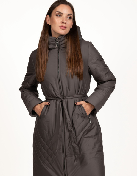 Зимняя куртка цвета капучино с тинсулейтом