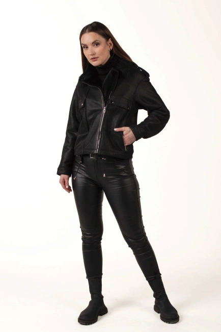 Женская черная дубленка с воротником из тосканы-8