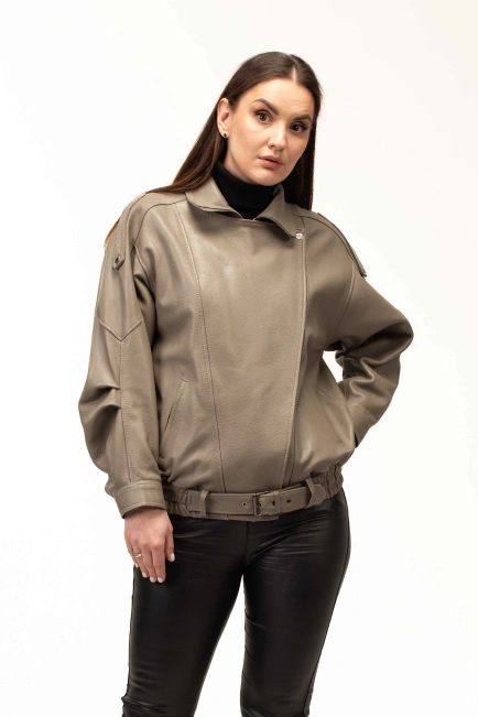 Женская бежевая кожаная куртка с резинкой-4