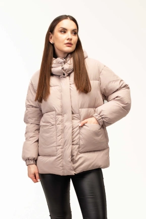 Жіночий бежевий біопуховик на холодну зиму