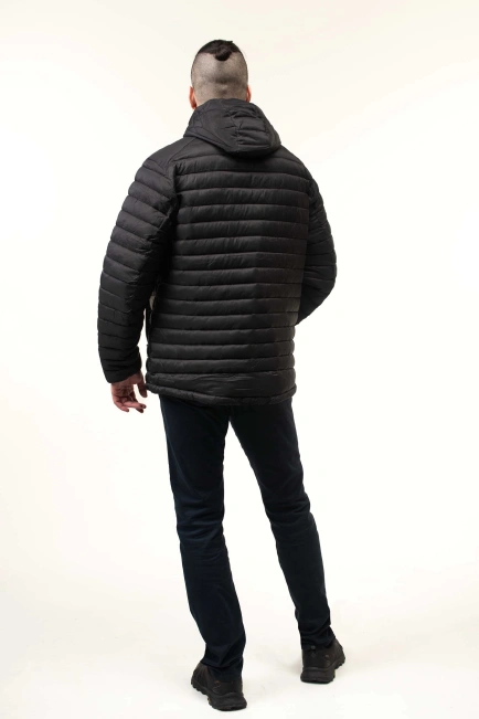 Демісезонна куртка на синтепоні чорна-9
