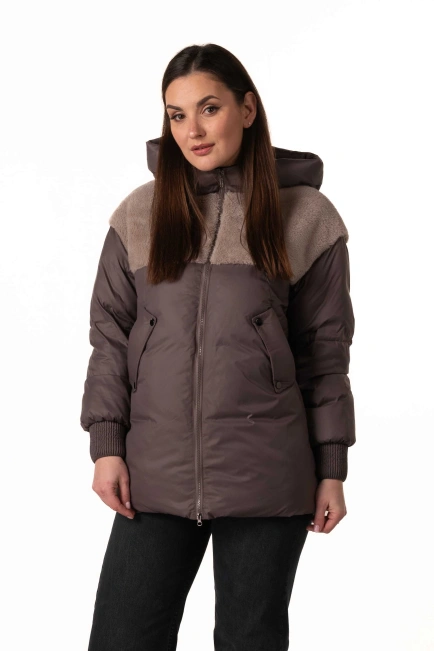 Біопуховик з екохутром коричневого кольору-1